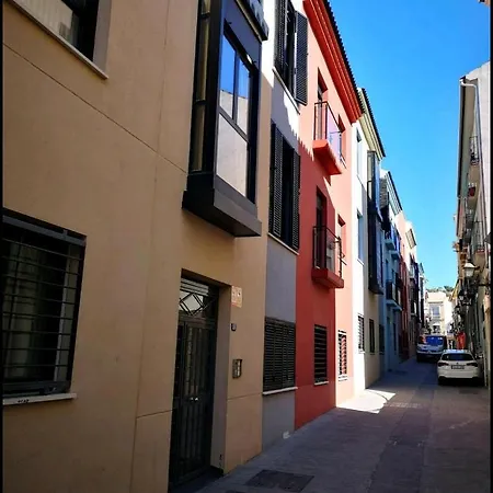 Apartment Stylish In The Heart Of With Pool *